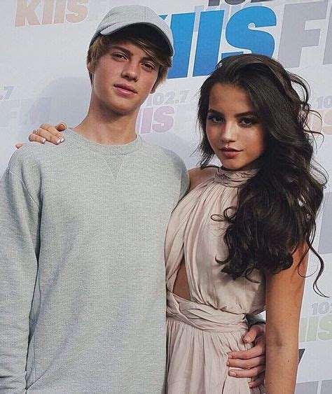 isabela moner|isabela moner novio.